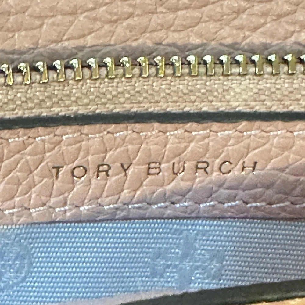Tory Burch Robinson Snap Continental Wallet – Yellow & Blush Pebbled Leather